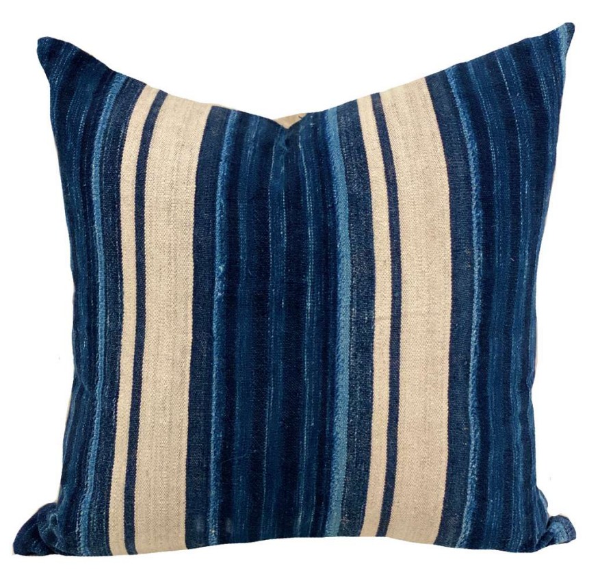 Pillows * | Well Made Home Bold Vintage Stripe Indoor Blue